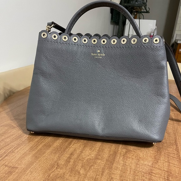 Kate Spade leather purse - Picture 1 of 6
